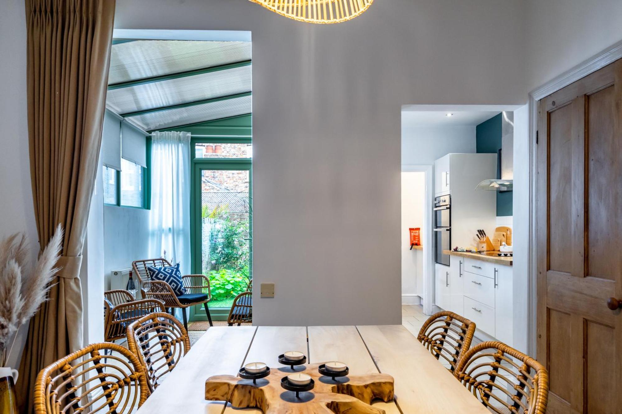 Farndale Den Villa Йорк Екстериор снимка